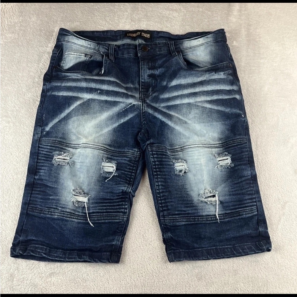 Legendary Status Mens Blue Dark Wash Denim Distressed jean shorts size 34